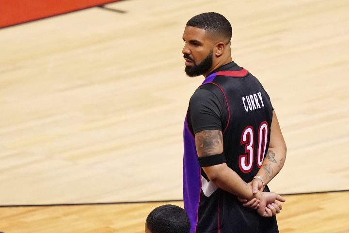 drake jersey raptors